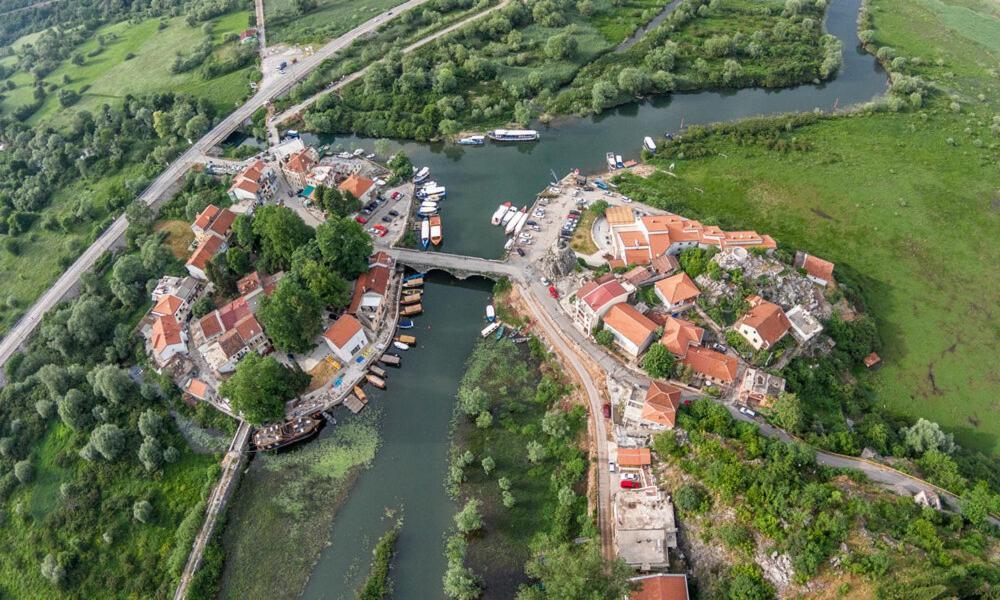 Superb Apartments Вірпазар Екстер'єр фото