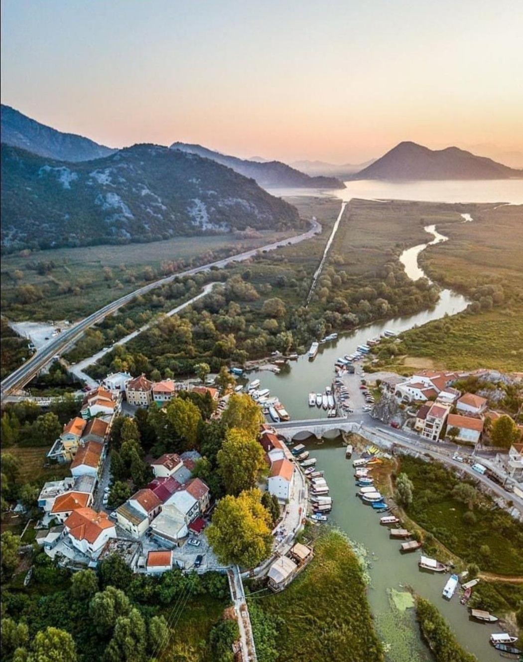 Superb Apartments Вірпазар Екстер'єр фото
